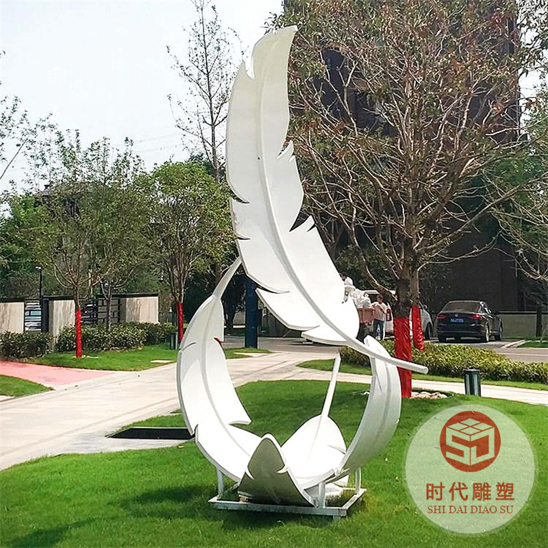 戶(hù)外城市大型不銹鋼雕塑定制廠(chǎng)家鏡面鏤空球圓環(huán)校園林水景觀(guān)月亮