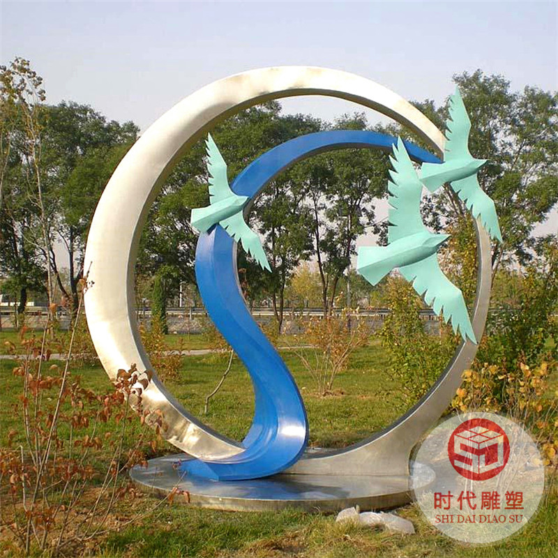 不銹鋼雕塑定制大型金屬異形水景觀(guān)卡通園林鏡面月亮校園浪花擺件