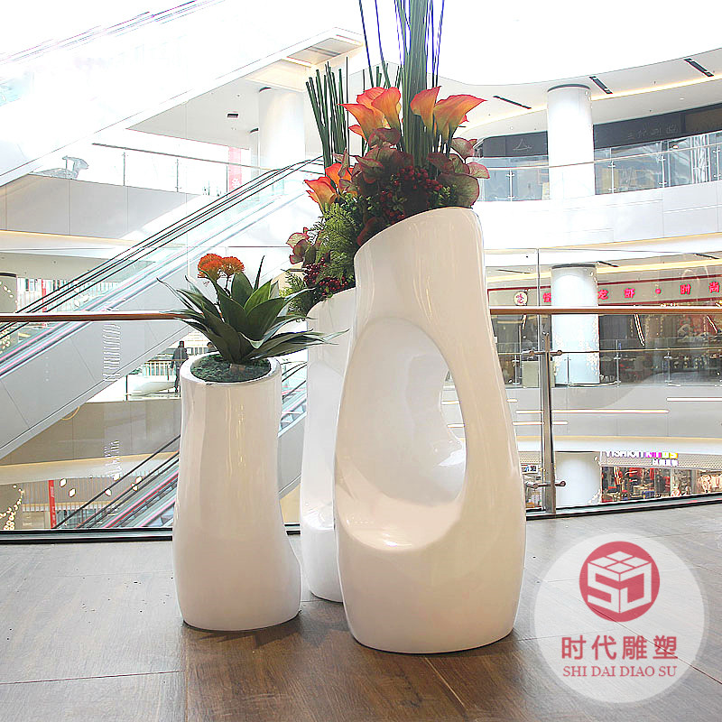方圳玻璃鋼花盆商場酒店景觀美陳花器售樓中心創(chuàng)意組合式花缽定制