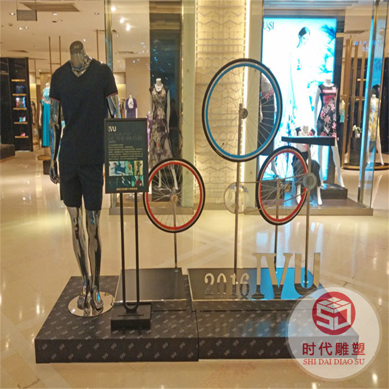 玻璃鋼雕塑生產(chǎn)廠家商場美陳網(wǎng)紅卡通人物公仔雕塑戶外大型裝飾